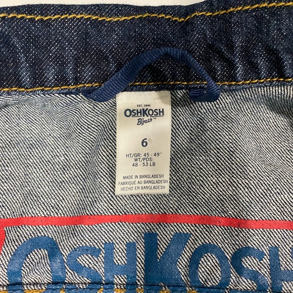 - OshKosh B’Gosh kids size 6 dark wash jean Jacket. - Picture 3 of 5